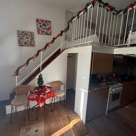 Nature Paradise アパート Kardítsa